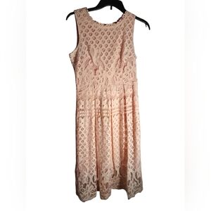 Vellsar peach laced overlay sleeveless dress small